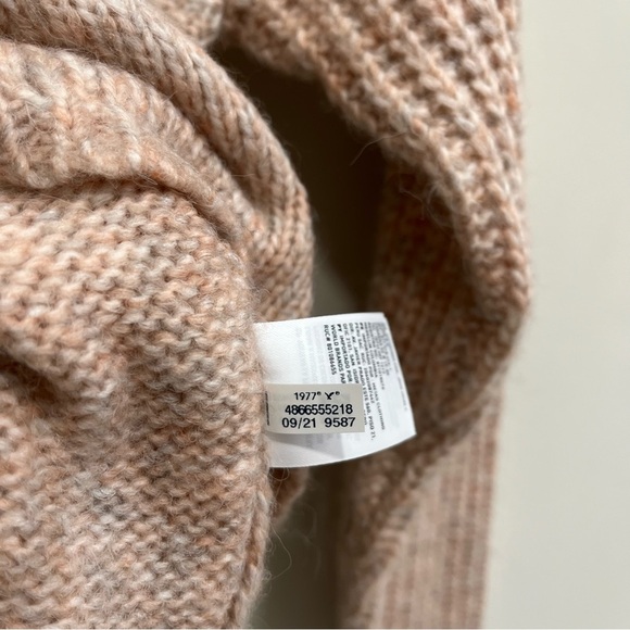 AEO blush pink ribbed turtleneck sweater wool blend medium - Picture 9 of 9